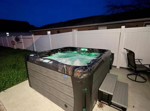 Cozy Pool & Hot Tub Retreat by Casino