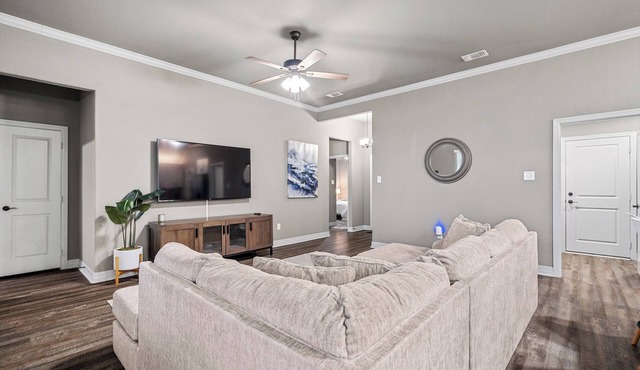 Cozy Primary Suite in a New, Modern Home!