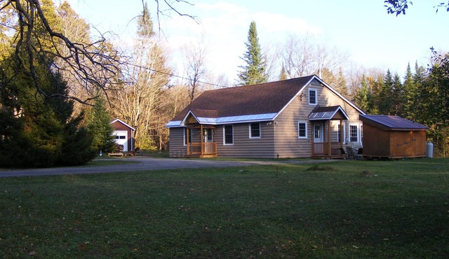 Cozy Private Adirondack Camp Retreat on 250 Acres