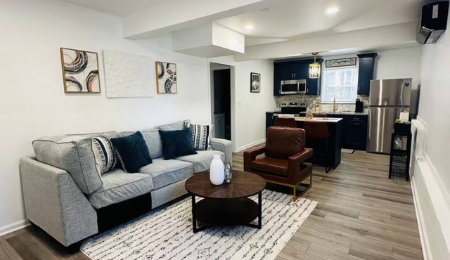 Cozy Private Basement Apartment in Buford with AC & Separate Entry
