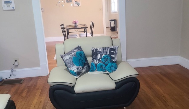 Cozy Private bedroom in a shared apartment in Springfield, Massachusetts