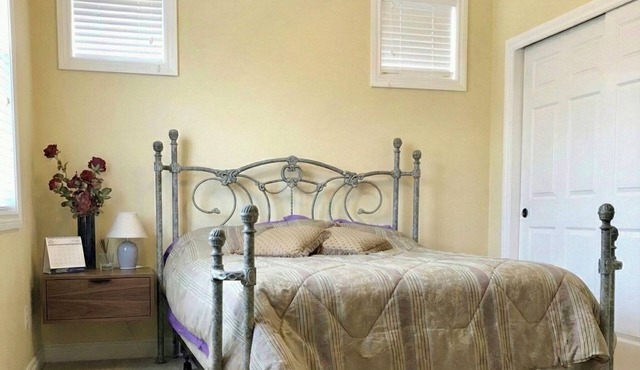 Cozy private room and bathroom in issaquah