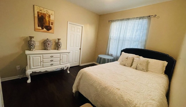 Cozy private room with bath