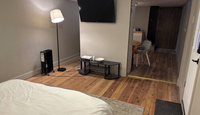 Cozy Private Studio w/Kitchenette