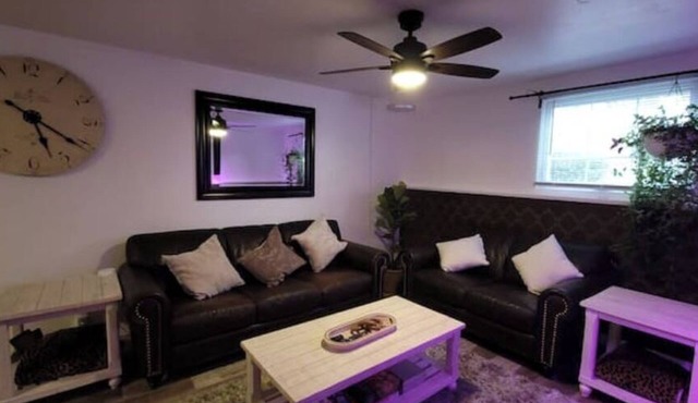 Cozy private suite close to The University Of Notre Dame