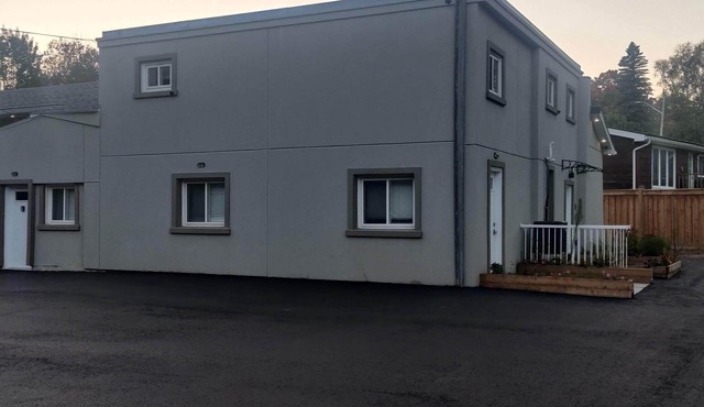 Cozy, Private, Walk-out Rental Unit by the Bay