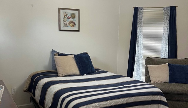 Cozy, Quiet, Comfortable Guest House