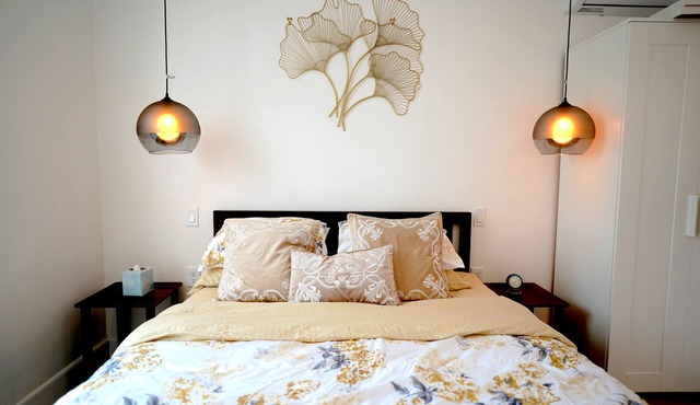 Cozy & quiet Guest Suite w/private entrance | patio | Kitchen