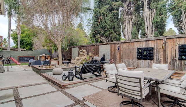 Cozy & Quiet Home w/backyard oasis perfect for California Dreaming near Irvine
