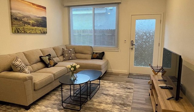 Cozy-Quiet-Spacious Guest Suite Fresno/Clovis CA 10 minutes to Yosemite Airport