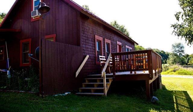 Cozy, quirky and quaint updated Farm House surrounded by Sleeping Bear Dunes.