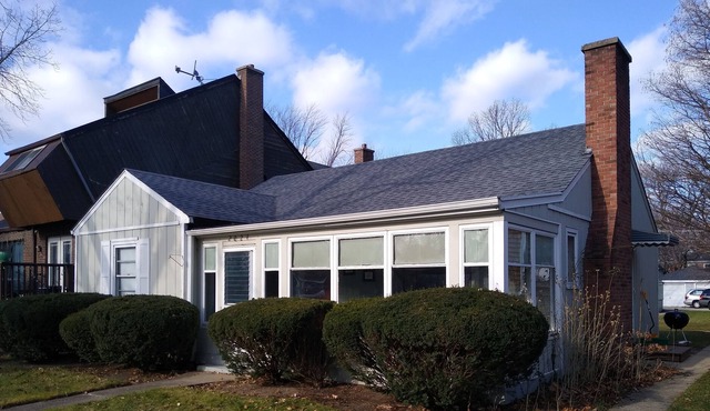 Cozy ranch house in wilmette
