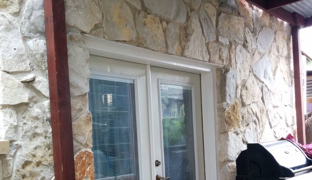 Cozy, relaxed comfort in convenient and quiet Dallas neighborhood.