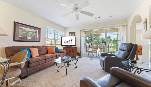 Cozy Relaxing Holiday! Two Bedroom, 2 Bath Golf View Condo in Holiday Hills!