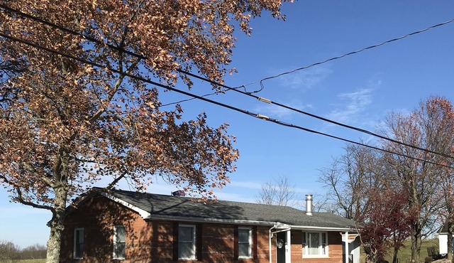 Cozy Remodeled Ranch on Large Farm