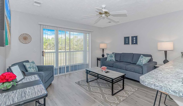 Cozy Renovated 1BR Condo for 4 at Waterway Village! 12E