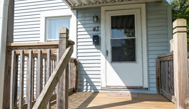Cozy, Renovated 3-Bedroom in the Heart of Dayton