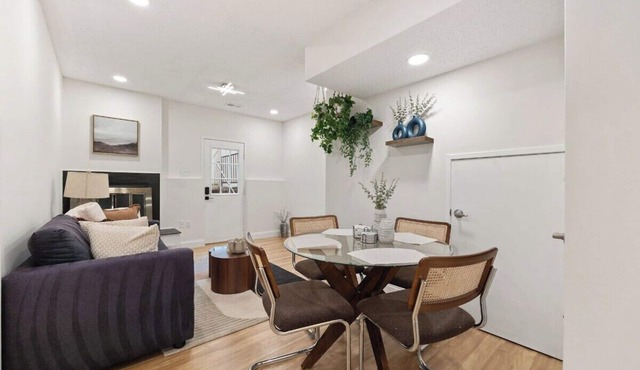 Cozy Reston Basement Suite