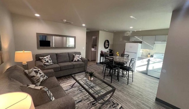 Cozy Retreat Apartment