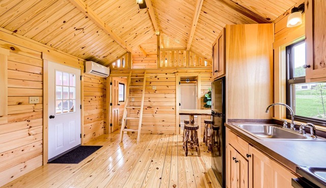 Cozy retreat for the whole family!n5 min. walk to the famous Salmon River