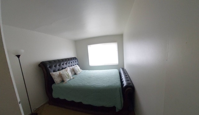 Cozy retreat in a two bedroom apartment
