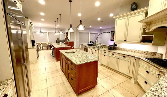 Cozy retreat in beautiful Coulee.