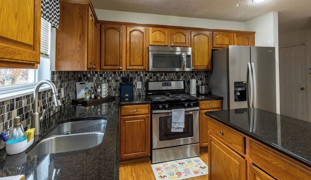 Cozy Retreat In Fishers