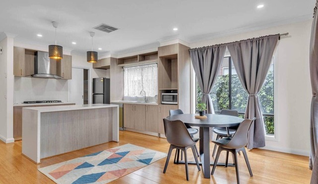 Cozy Retreat in the Heart of Craigieburn