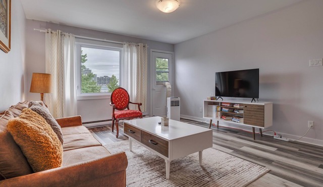 Cozy Retreat in the Heart in Montreal