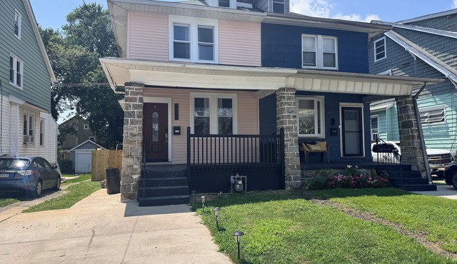 Cozy Retreat near Downtown Philly, UPenn, Sleeps 8, QBed, Fast Wi-Fi