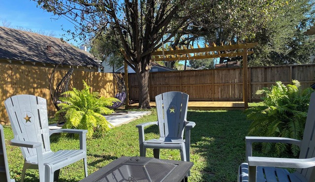 Cozy Retreat near NRG stadium & Medical Center - Patio Grill - Pet Friendly