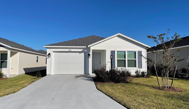 Cozy Retreat Near Sawgrass Market & Brownwood Paddock Square!