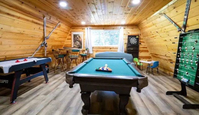 Cozy retreat near Dodge Ridge Ski Resort, and Pinecrest Lake with fast Wi-Fi