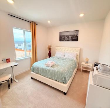 Cozy Retreat, Room 2, Near Mt Rainier, Seattle, National parks