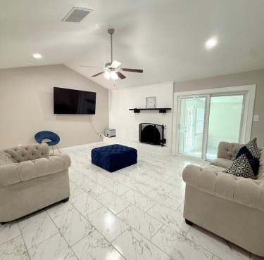 Cozy Retreat near DFW Airport - Entire Home