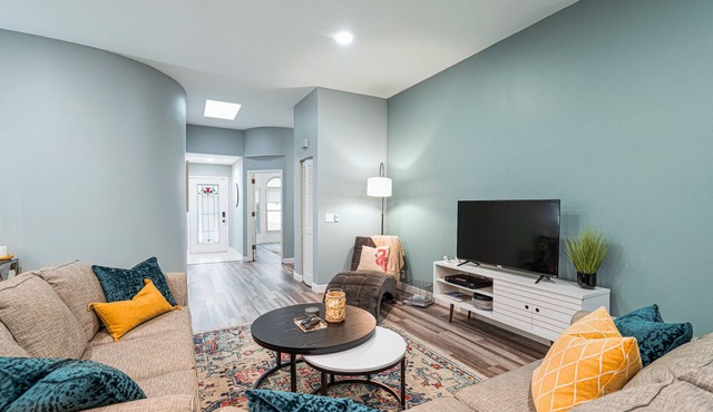 Cozy Retro Chic Sarasota Home