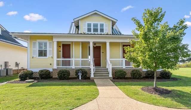 Cozy River 3 Bedroom Family Cottages