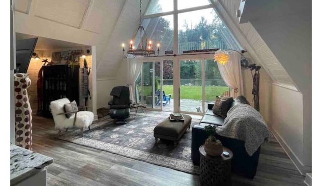 Cozy Riverfront A frame retreat