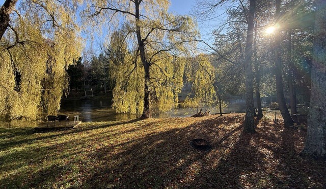 Cozy Riverfront Escape - Dog Friendly - Dunes, Lake Michigan, Crystal Mountain!