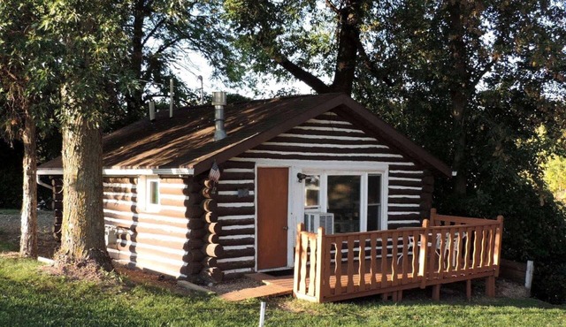 Cozy Riverside Cabin Rental with Fishing Access on Wolf River, Wisconsin