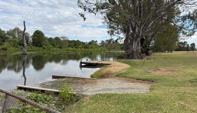 Cozy Riverside Property with River Access & Boat Ramp and Dock
