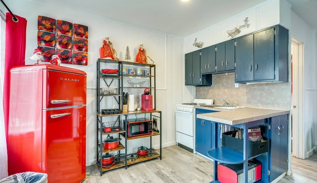 Cozy Rockaway Beach Studio w/Lake View!