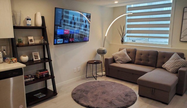 Cozy RocklandPark Unit and PARKING