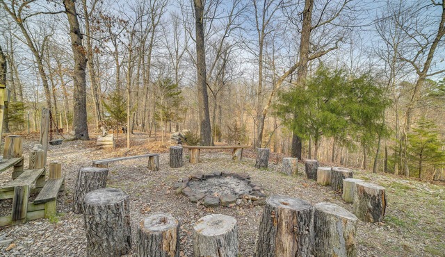 Cozy Rogers Studio Apt w/Lake Access & Fire Pit!
