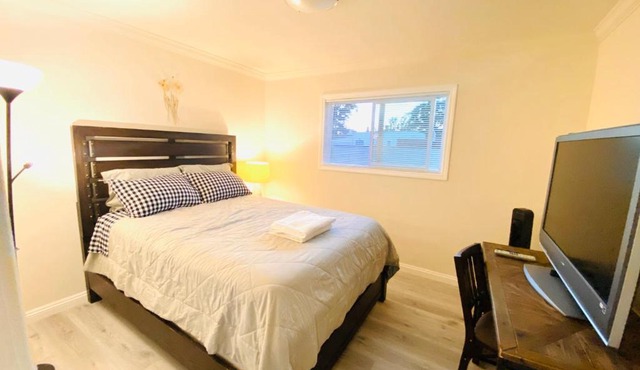Cozy Room Close To Airport