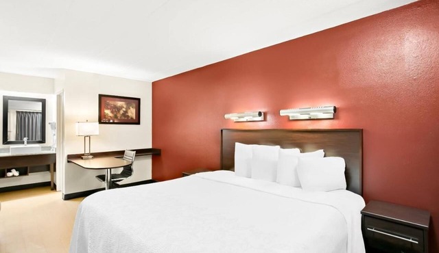 Cozy Room Near BWI – Perfect for Travelers and Pet Owners