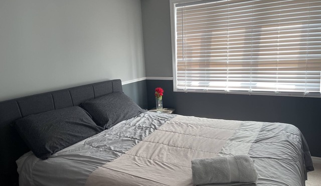 Cozy Rooms in a great location by Durham College, Oshawa
