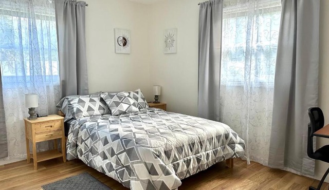 Cozy Rooms near Busch Gardens