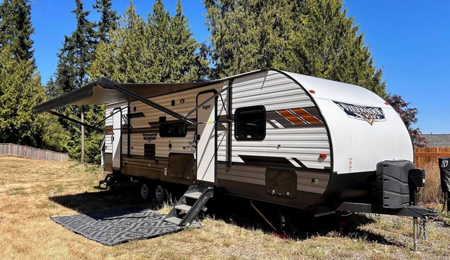 Cozy RV 5 mins to downtown Poulsbo