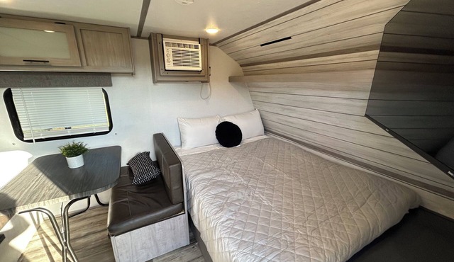 Cozy RV in Pleasant Winston-Salem with AC, WiFi